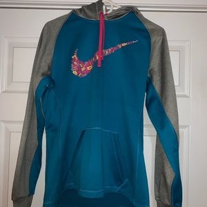 Nike Hoodie Size M